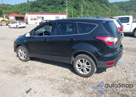 2017 Ford Escape Se z USA, uszkodzony, nr VIN 1FMCU0GD2HUE89351